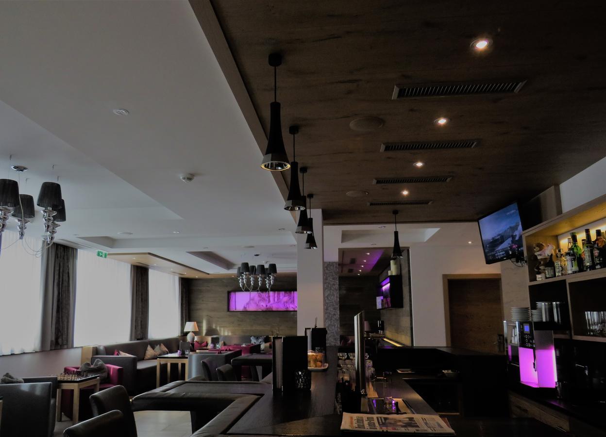 沃尔夫斯公寓式酒店 + 更多 伊施格尔 外观 照片